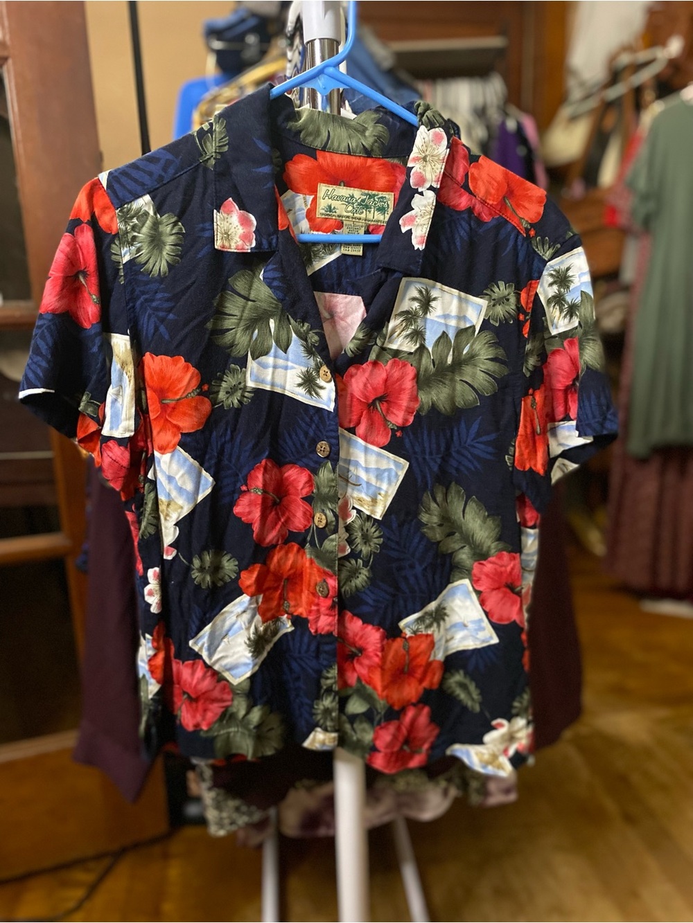 Women’s Floral Button-Down Shirt - Red Floral on Navy